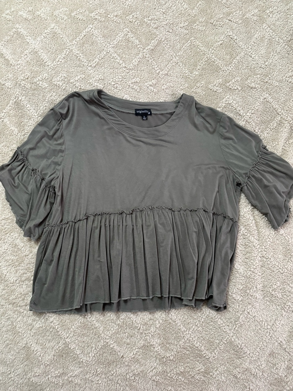Cropped Ruffle Hem Short Sleeve Top - Olive